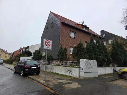Zwangsversteigerung Mehrfamilienhaus in Essen: Objektfoto
