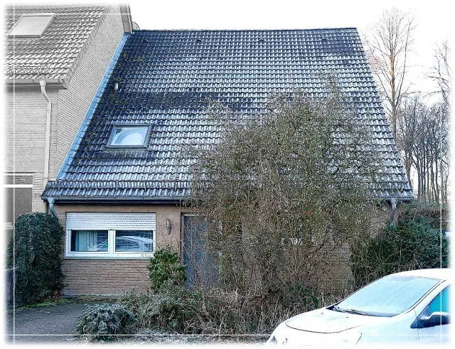 Zwangsversteigerung Doppelhaushälfte – Objektfoto