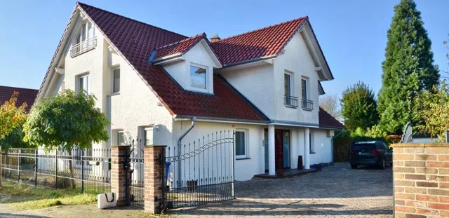 Zwangsversteigerung Einfamilienhaus in Achim: Objektfoto