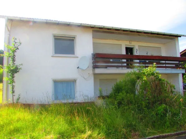 Zwangsversteigerung Einfamilienhaus in Ransbach-Baumbach – Objektfoto
