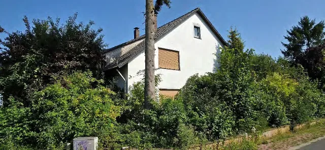 Zwangsversteigerung Zweifamilienhaus in Löhne: Objektfoto