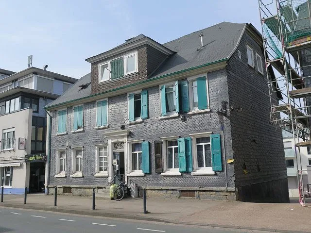 Zwangsversteigerung Mehrfamilienhaus: Objektfoto