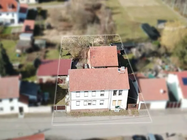 Zwangsversteigerung Einfamilienhaus in Ohrdruf OT Gräfenhain: Objektfoto