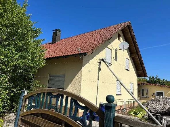 Zwangsversteigerung Einfamilienhaus in Schierling: Objektfoto