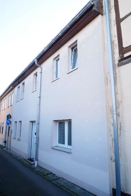 Zwangsversteigerung Reihenhaus in Sömmerda: Objektfoto