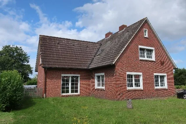 Zwangsversteigerung Einfamilienhaus in Weener: Objektfoto