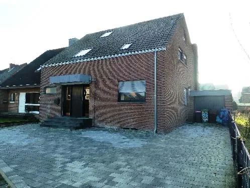 Zwangsversteigerung Einfamilienhaus in Dormagen – Objektfoto