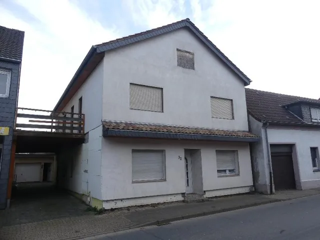 Zwangsversteigerung Einfamilienhaus in Kamp-Lintfort: Objektfoto