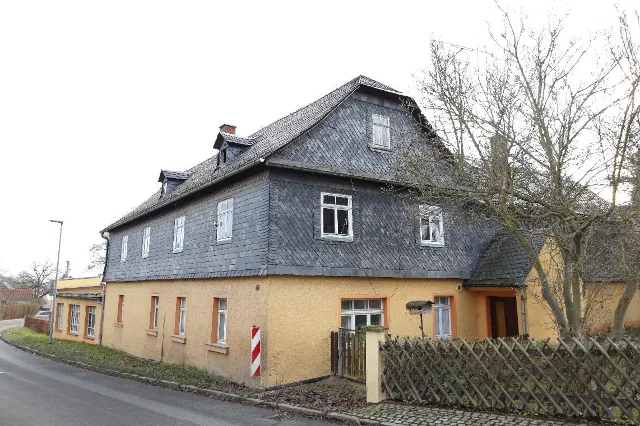 Zwangsversteigerung Einfamilienhaus in Zeulenroda-Triebes OT Mehla: Objektfoto