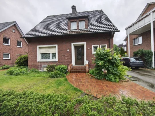 Zwangsversteigerung Einfamilienhaus in Harsewinkel: Objektfoto