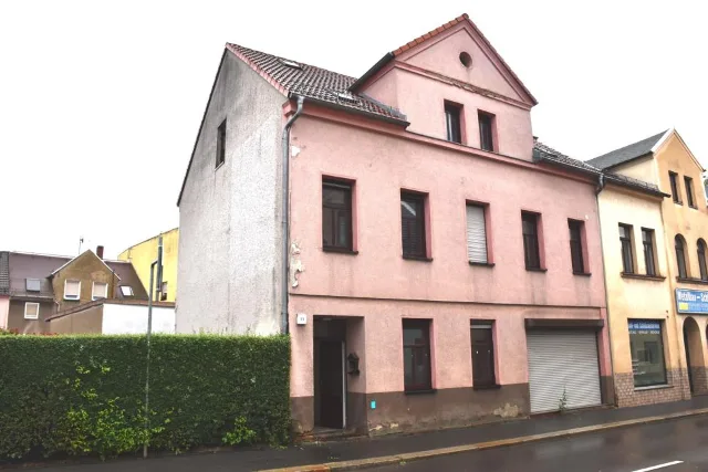 Zwangsversteigerung Mehrfamilienhaus in Werdau: Objektfoto