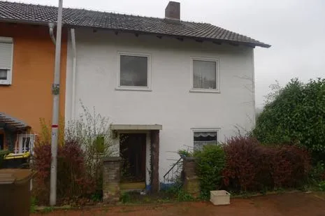 Zwangsversteigerung Reihenhaus in Ahnatal: Objektfoto