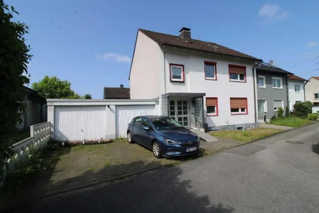 Zwangsversteigerung Zweifamilienhaus in Herne: Objektfoto