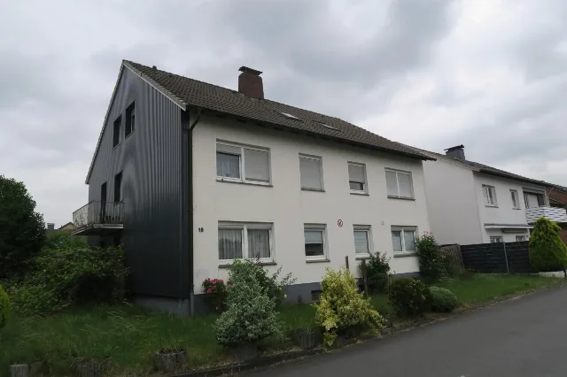 Zwangsversteigerung Mehrfamilienhaus in Hilter am Teutoburger Wald: Objektfoto