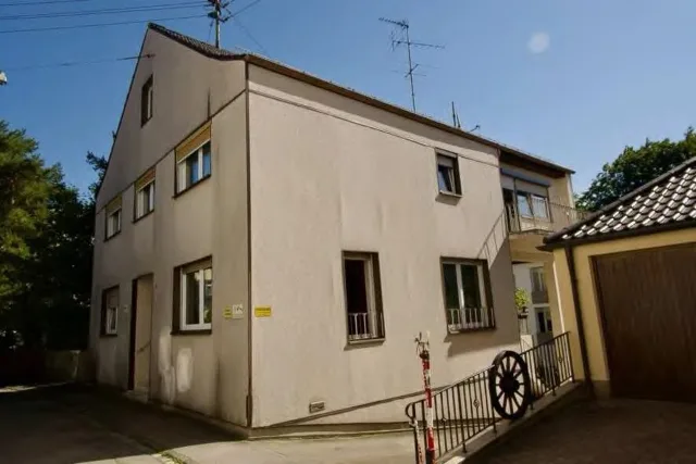 Zwangsversteigerung Mehrfamilienhaus in Augsburg: Objektfoto
