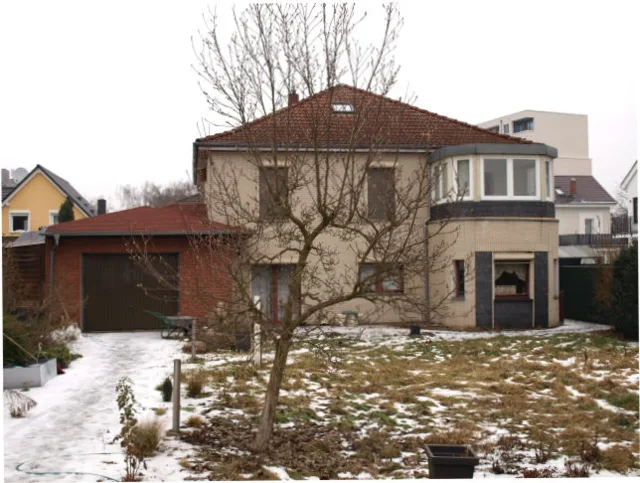Zwangsversteigerung Zweifamilienhaus in Berlin-Buckow: Objektfoto