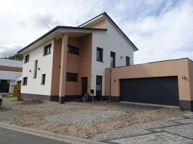 Zwangsversteigerung Einfamilienhaus in Silberhausen – Objektfoto