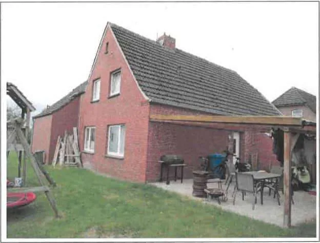 Zwangsversteigerung Einfamilienhaus in Südbrookmerland – Objektfoto