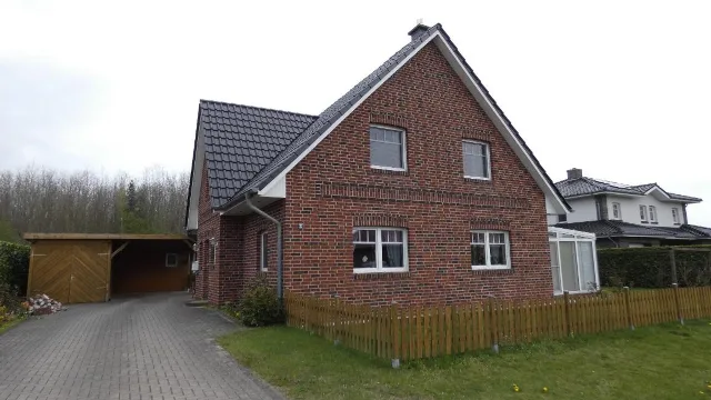Zwangsversteigerung Einfamilienhaus in Barßel: Objektfoto