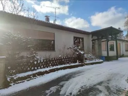 Zwangsversteigerung Zweifamilienhaus in Geiselbach: Objektfoto