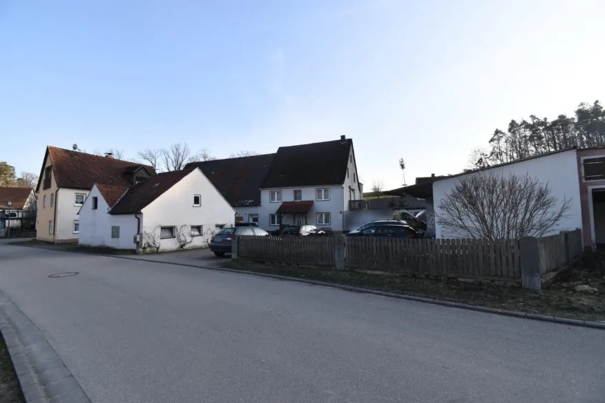 Außenansicht des Objekts von der Straße