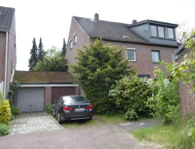 Zwangsversteigerung Doppelhaushälfte in Bremen: Objektfoto
