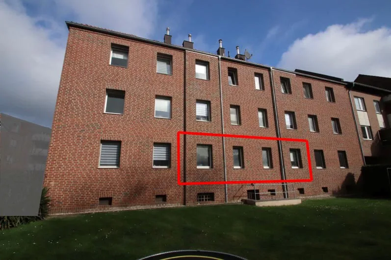 Außenansicht des Mehrfamilienhauses, von vorne