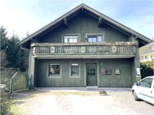 Zwangsversteigerung Mehrfamilienhaus in Windeck: Objektfoto