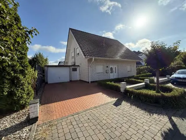 Zwangsversteigerung Zweifamilienhaus in Fürstenau: Objektfoto