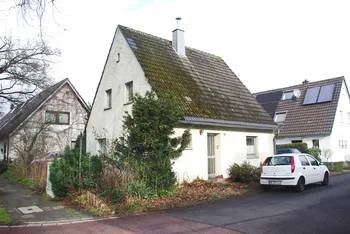 Zwangsversteigerung Einfamilienhaus in Neuss: Objektfoto