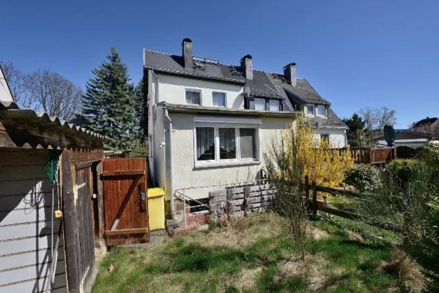 Zwangsversteigerung Reihenhaus in Geringswalde: Objektfoto