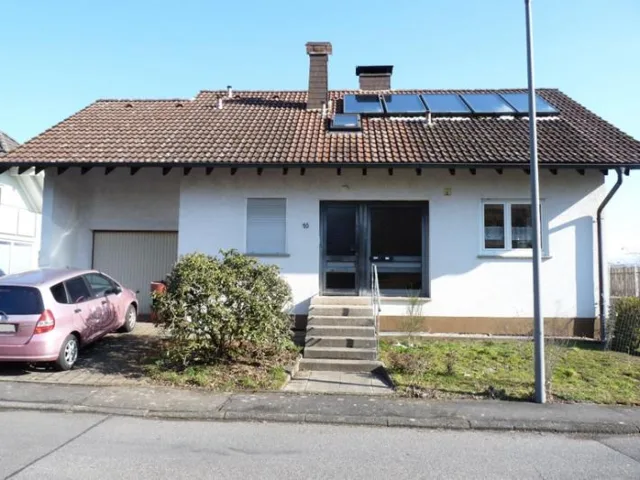 Zwangsversteigerung Einfamilienhaus in Ebersburg: Objektfoto