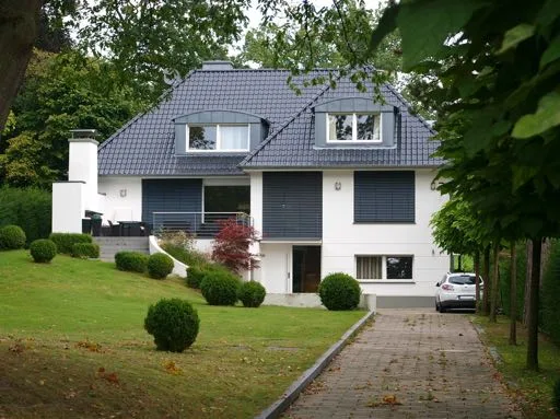 Zwangsversteigerung Einfamilienhaus in Kassel: Objektfoto