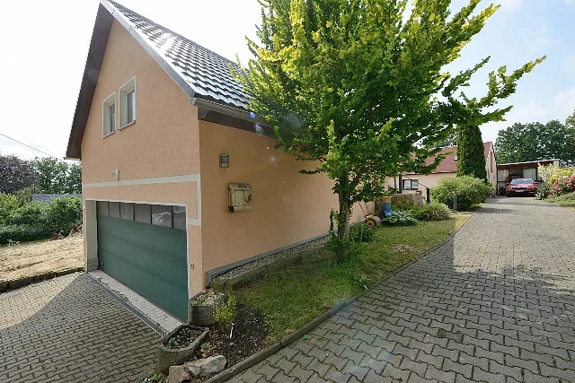 Zwangsversteigerung Einfamilienhaus in Königshain-Wiederau: Objektfoto