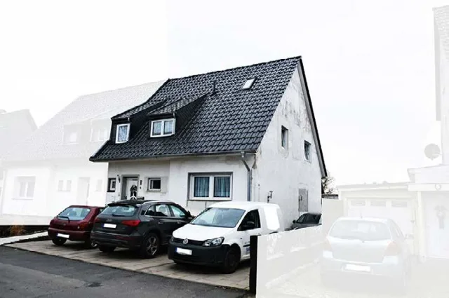 Zwangsversteigerung Doppelhaushälfte in Zuelpich – Objektfoto
