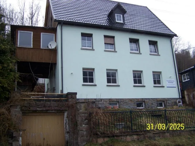 Zwangsversteigerung Einfamilienhaus in Klingenthal: Objektfoto