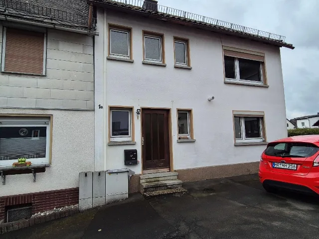 Zwangsversteigerung Einfamilienhaus in Biedenkopf: Objektfoto