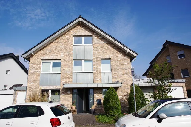Zwangsversteigerung Einfamilienhaus in Juechen: Objektfoto
