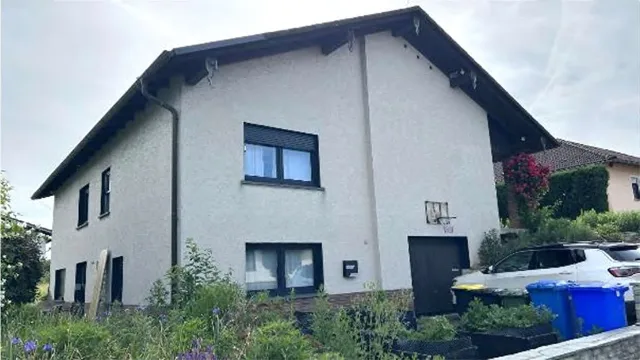 Zwangsversteigerung Einfamilienhaus in Reiskirchen: Objektfoto
