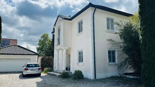Zwangsversteigerung Einfamilienhaus in Bruckberg: Objektfoto