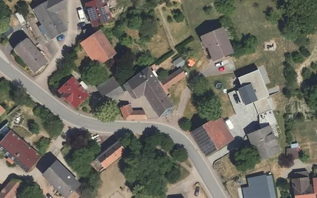 Amtliches Luftbild der Objektlage
