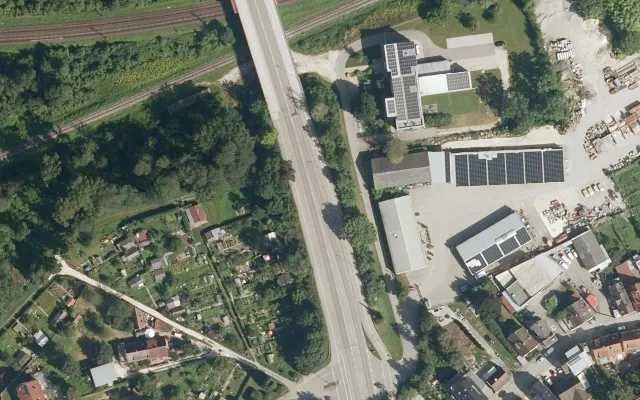 Amtliches Luftbild der Straßenlage