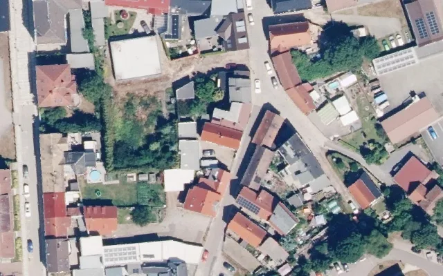 Amtliches Luftbild der Objektlage