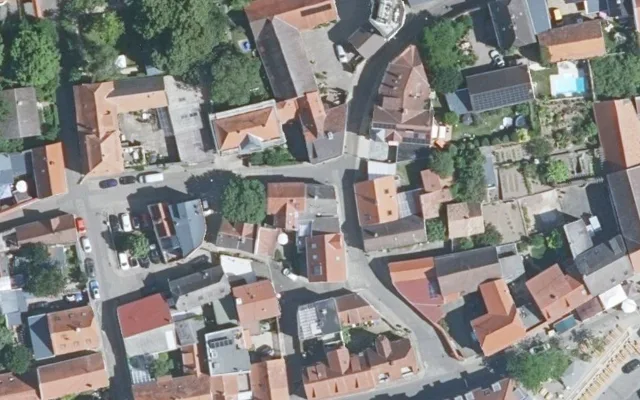 Amtliches Luftbild der Objektlage