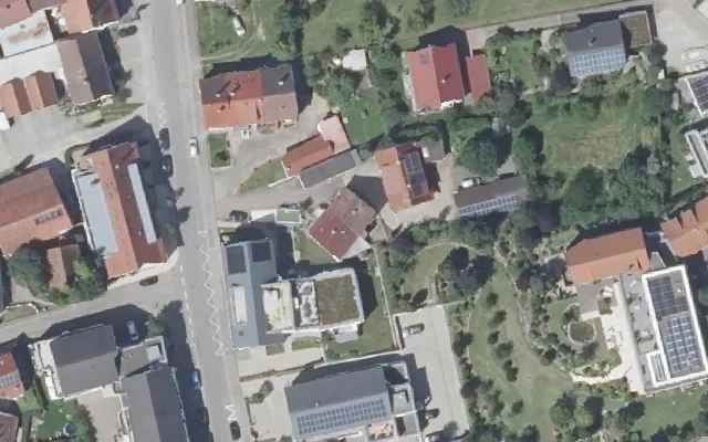 Amtliches Luftbild der Objektlage