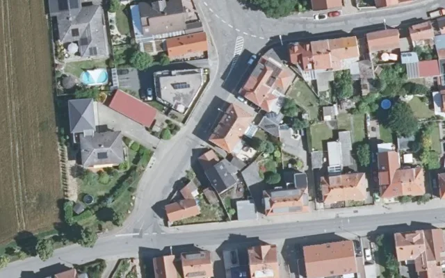 Amtliches Luftbild der Objektlage