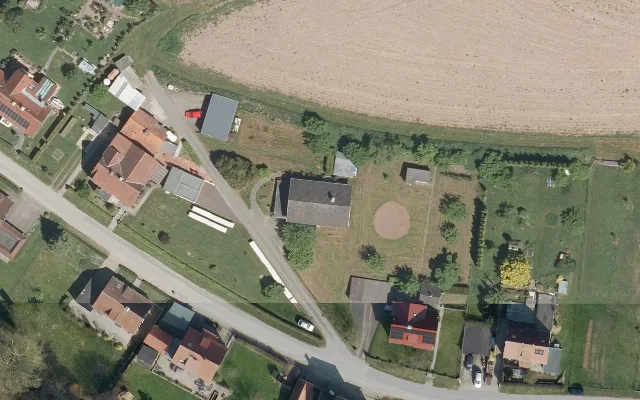 Amtliches Luftbild der Objektlage