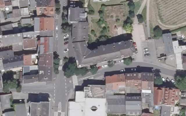 Amtliches Luftbild der Objektlage