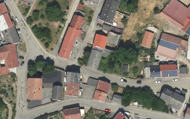 Amtliches Luftbild der Objektlage