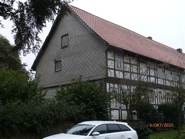Zwangsversteigerung Zweifamilienhaus in Bad Grund (Harz): Objektfoto